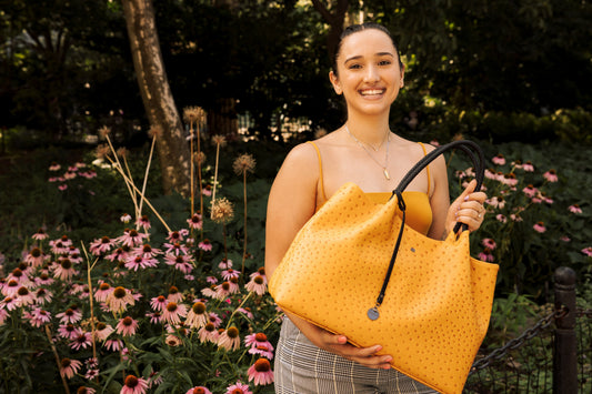 Naomi Vegan Makeup Bag - Gunas New York Model 3